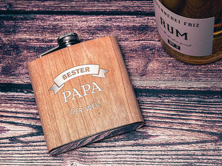 Flachmann "Bester Papa" mit Holz bar flachmann schnaps FlachmännerHolzallerliebst.shop