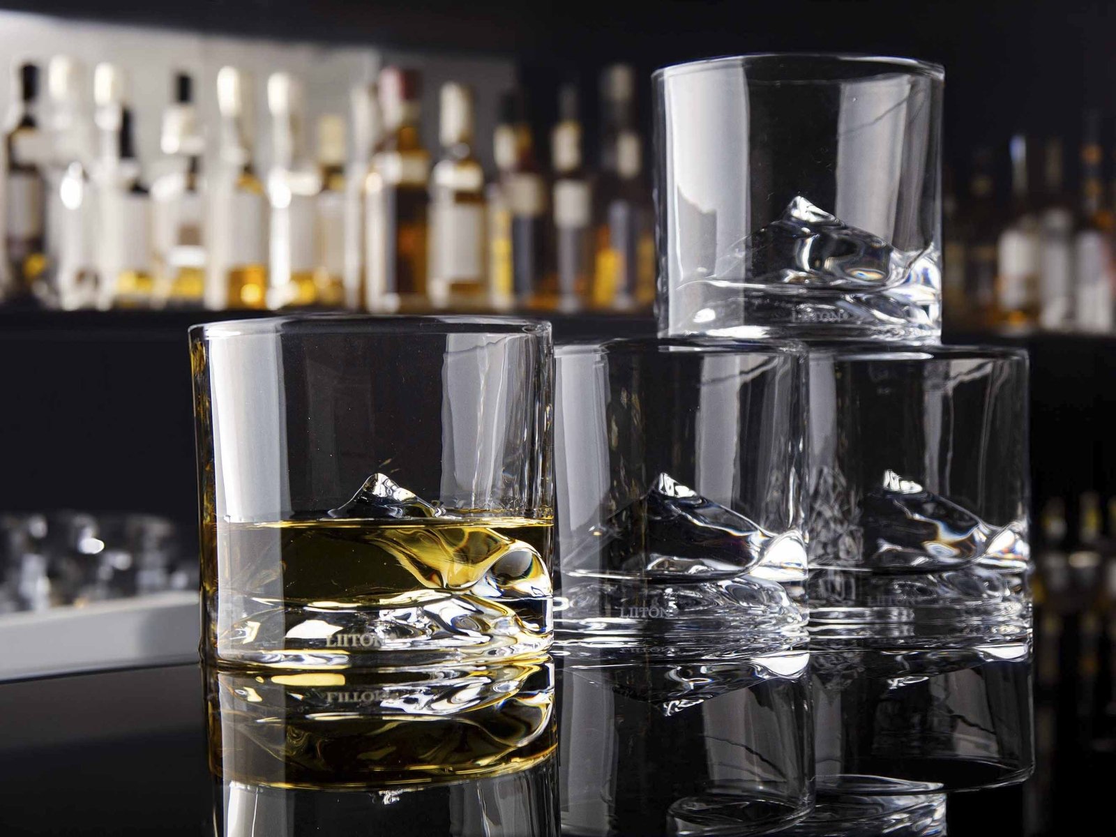 Tumbler Whiskyglas “Mount Everest” im 4er-Set Berge Glas everest Geschenk whiskyglasHolzallerliebst.shop