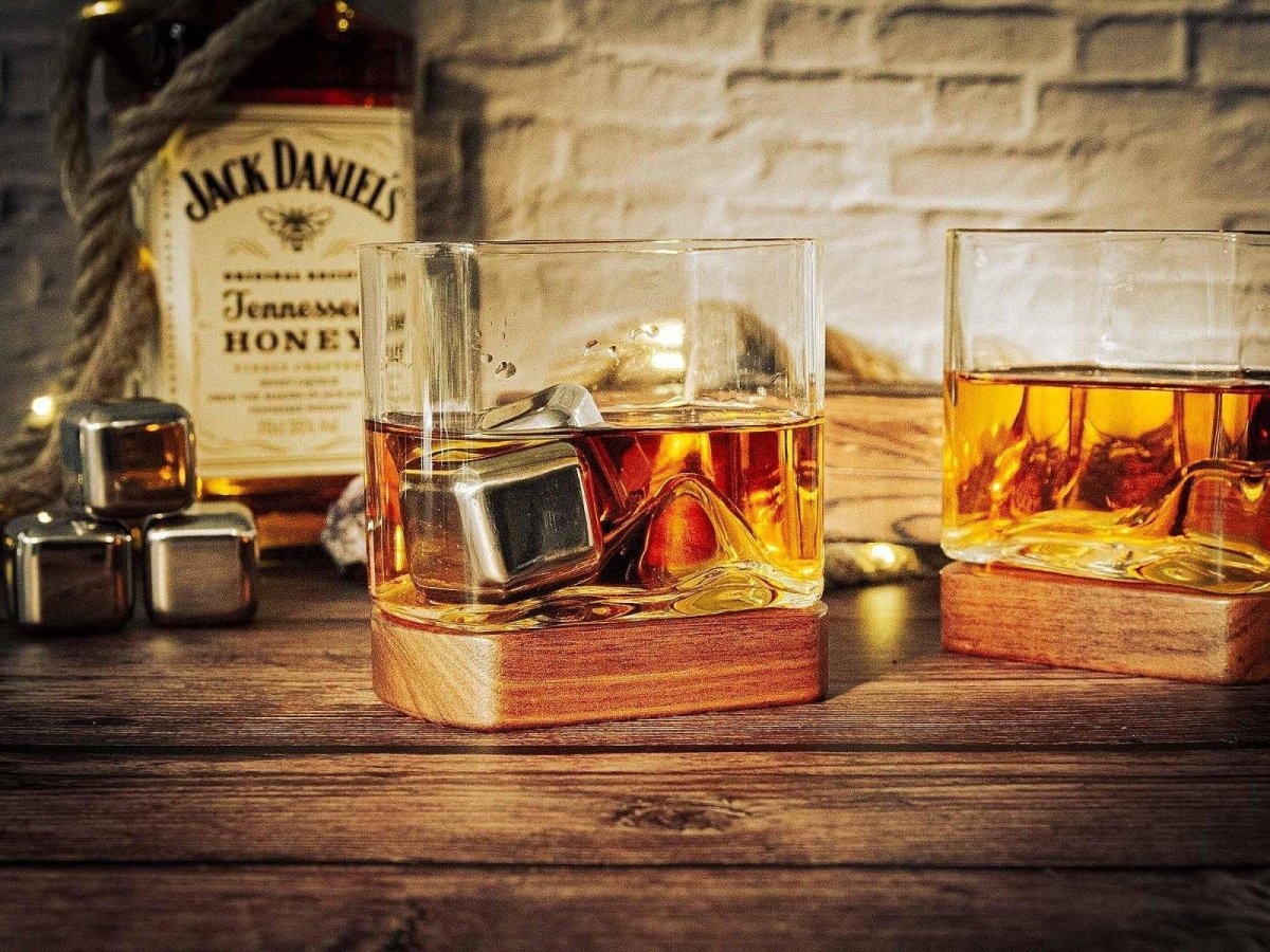 Whisky Glas mit Holzuntersetzer “mount angular” echtholz für ihn Geschenk GlasHolzallerliebst.shop