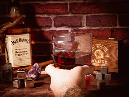 Whiskyglas mit Zigarrenhalter | eckig Geschenk Geschenk für Whiskyliebhaber trinken whiskyglasHolzallerliebst.shop